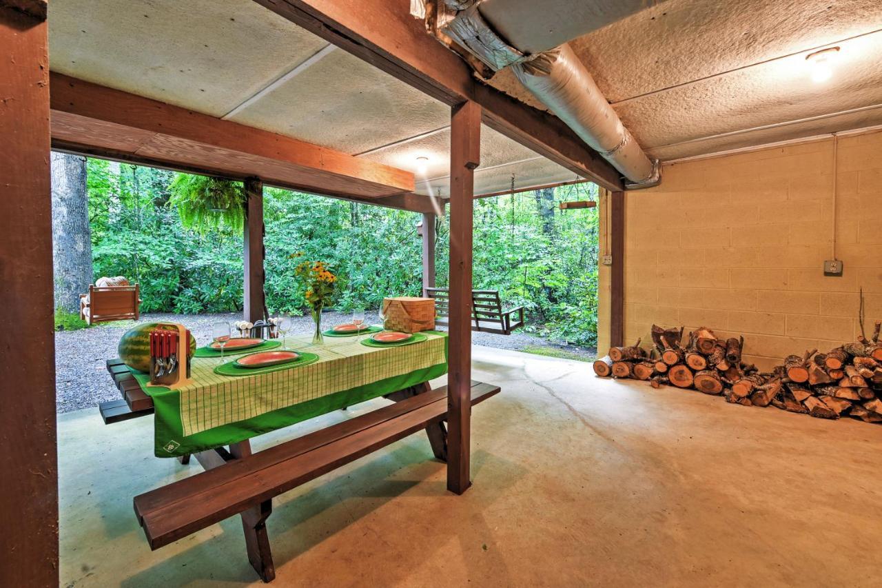 Serene Creekside Cottage Near Asheville Fire Pit Candler Eksteriør billede